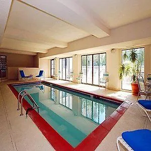 Econo Lodge Denver International Airport Aurora